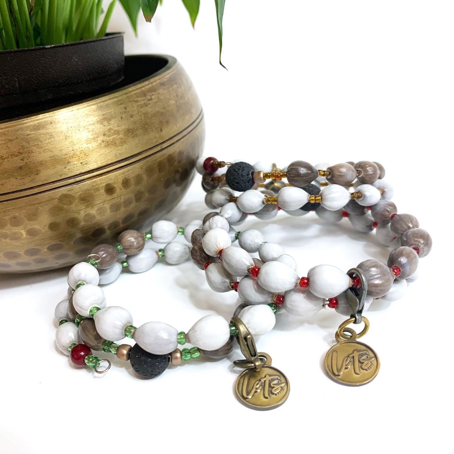 Majok Caribbean Holiday Bracelet in Red